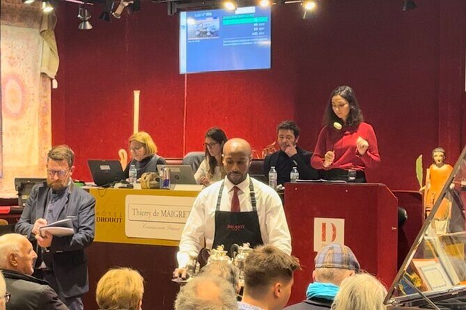 Paris Treasure Hunt to the Auction Rooms - What’s Included and Practical Details