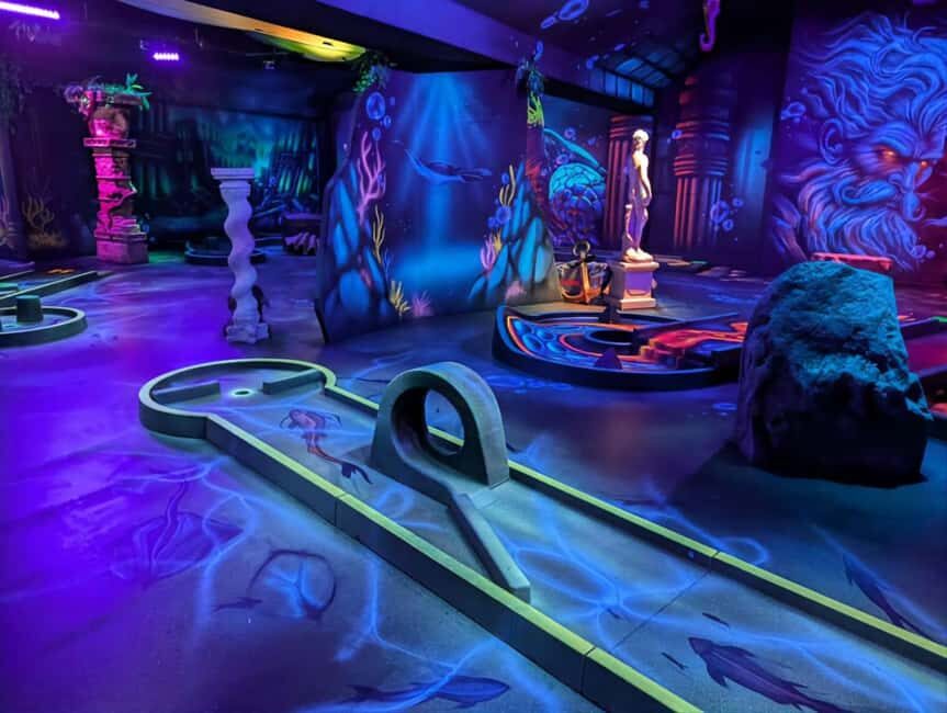 Paris: Unique Fluorescent Mini-Golf Experience near Bercy - Who Will Love This Experience?