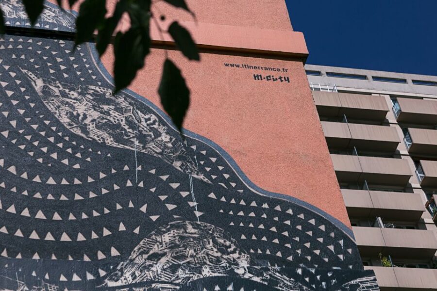 Paris: Urban Art Murals Walking Tour with an Expert - The Itinerary: What to Expect