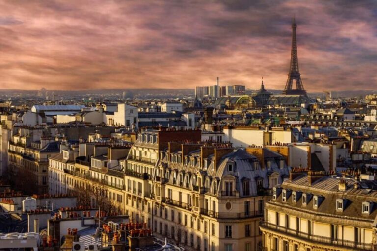 Paris VIP: Xmas Sightseeing Chauffeur Driven Tour 3hr - FAQ
