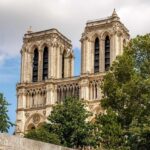 Paris: Walking Tour with Notre Dame or Ste-Chapelle Access - Why This Tour Works Well