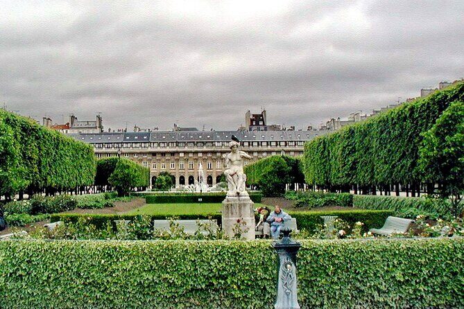 Parisian Love Affair: Elegant Romance Private Tour in Paris - Who Will Love This Tour?