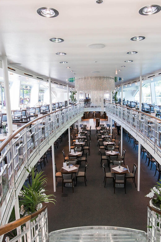 Passau: Crystal Ship Sightseeing Cruise - The Experience: What You Can Expect from the Passau Crystal Ship Cruise