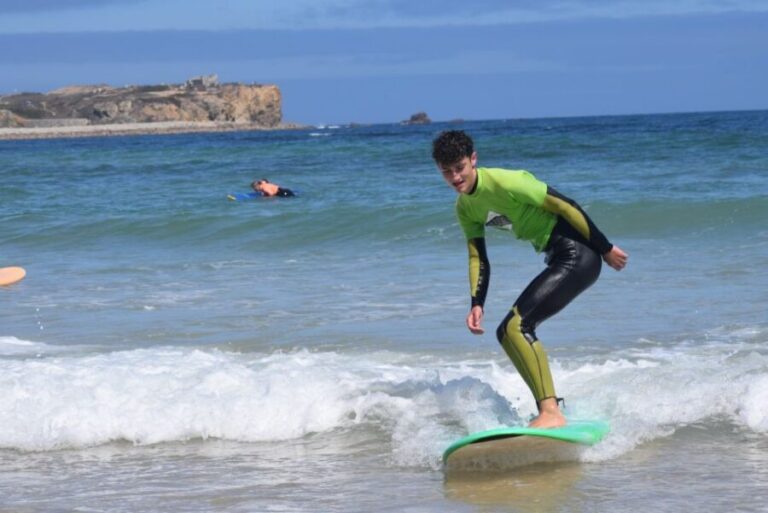 Peniche: Surfing Lessons for all surf levels - A detailed look at what you can expect