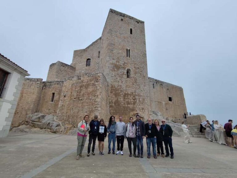 Peñíscola English Tour G.Thrones & Castle Tickets - Inside the Castle — A Peek into Medieval Life