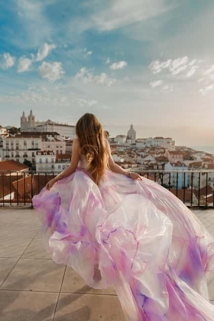 Photo Memories from Lisbon with Professional Photographer - Who Will Love This Experience?