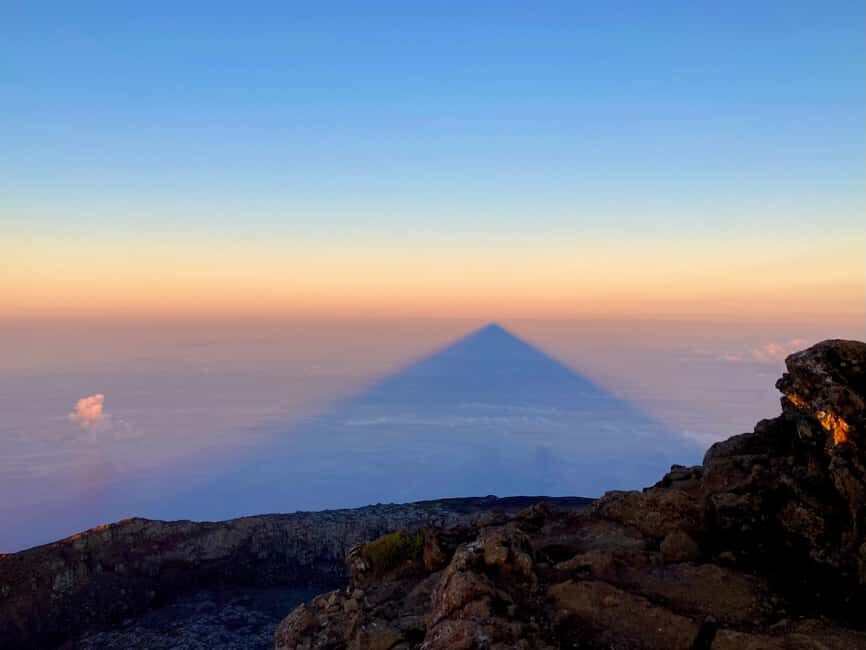 Pico island: gear rental for overnight camping on Mount Pico - Who Is This Experience Best For?