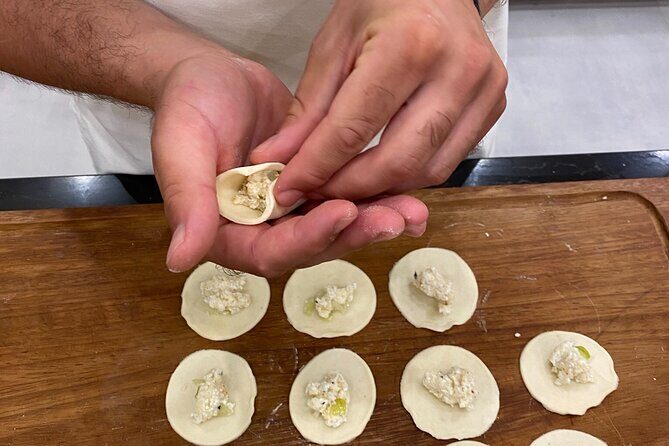 Pierogi Class and Liquor Tasting with View on Warsaw - Why This Tour Works