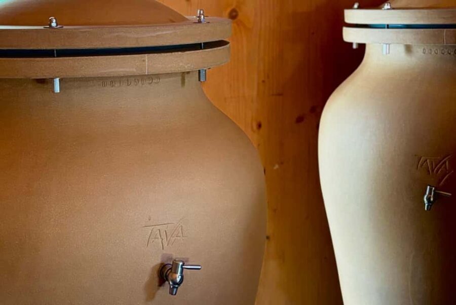 Pila-Canale: Visit the winery and taste wines from Domaine de Pratavone - Who Should Consider This Tour?