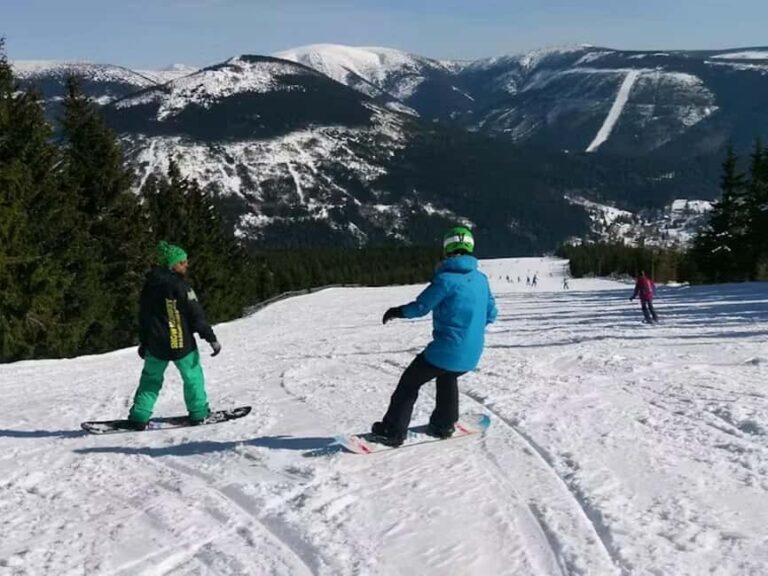 pindlerv Mlýn: Private Snowboarding Lessons for All Levels - The Locations and their Unique Appeal