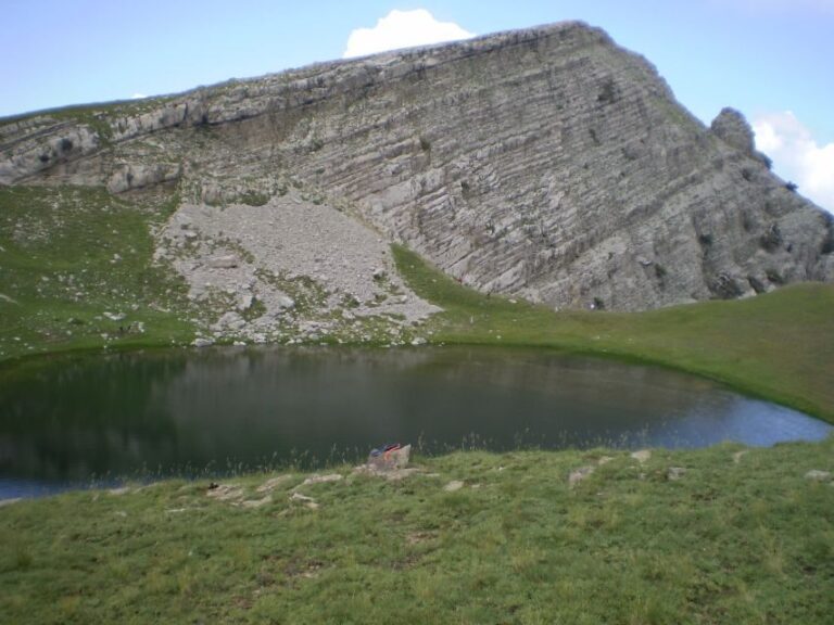 Pindus Mountains: Dragon Lake Full-Day Guided Hike - Wildlife and Nature Encounters