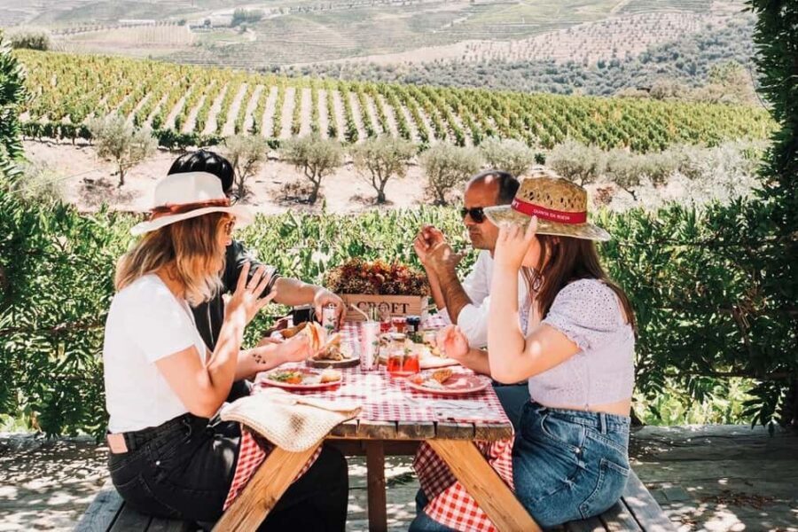 Pinhão from Porto: tasting Porto Croft at Quinta da Roêda - Whats Included and How It Adds Value