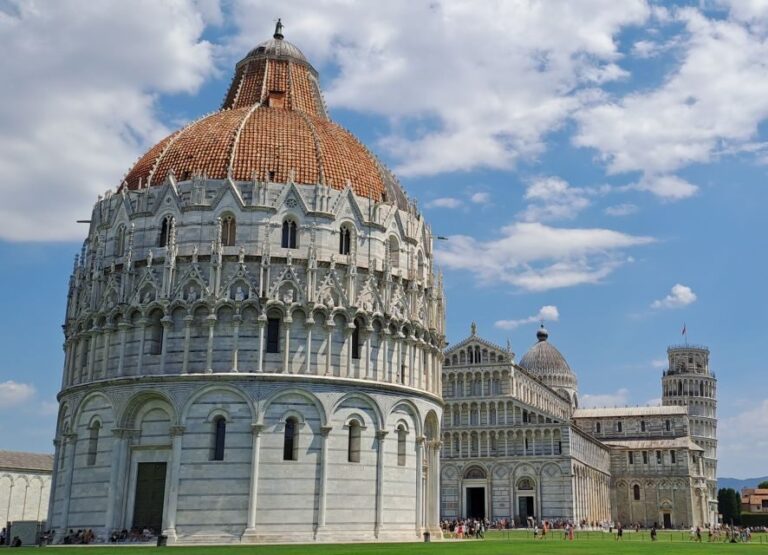 Pisa: Square of Miracles and Leaning Tower Walking Tour - Tour Logistics and Practicalities