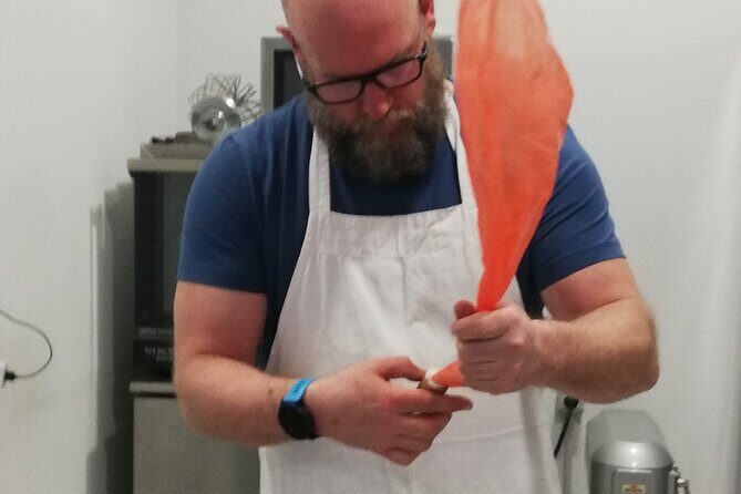 Pizza course in Catania with Show Cooking Cannolo - Practical Details & Tips