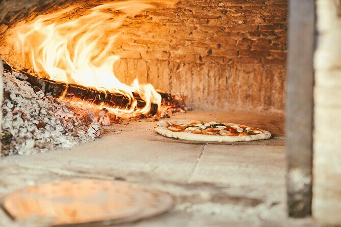 Pizza Making Experience - Authenticity & Social Impact