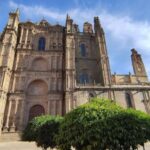 Plasencia: Cathedral Visit and City Highlights Guided Tour - What Makes This Tour Stand Out?
