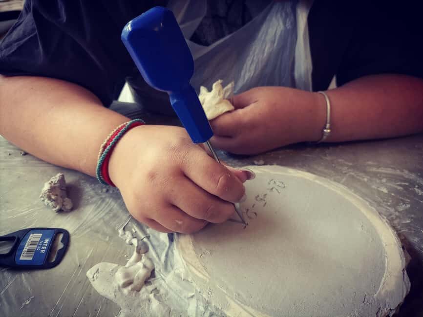 Plaster Casting Workshop in Krestena - Who Is This Experience Best For?