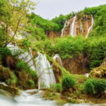 Plitvice Lakes: Guided Walking Tour with Bus and Boat Ride - What to Expect at Each Stage
