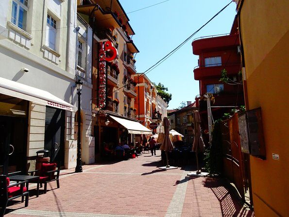 Plovdiv and Thracia Valley with Wine Tasting - Lunch Break