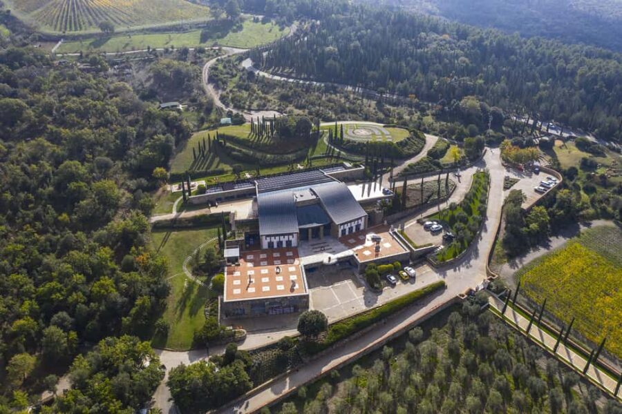 Podere Forte: Tour the winery and enjoy a tasting of three base wines - The Guided Tour: Behind the Scenes of Winemaking