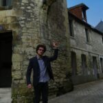 Poitiers: Eleanor's Treasure Hunt  Guided City Tour - Who Should Consider This Tour?