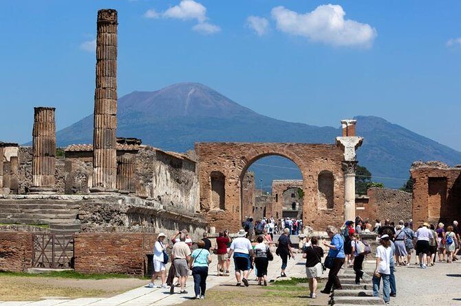 Pompeii and Herculaneum led by an Archaeologist with private transport - The Itinerary in Detail