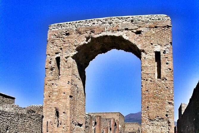 Pompeii Guided Tour with Lunch & Entry Ticket Included - What Past Travelers Say