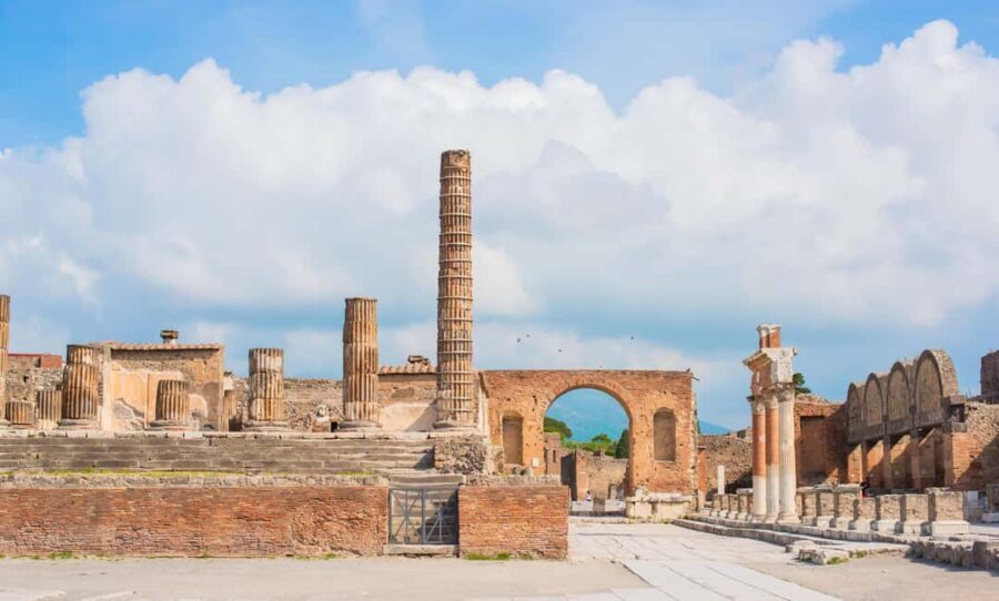 Pompeii: Guided Tour with Skip-the-Line Entry - What Makes This Tour Stand Out?