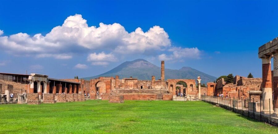 Pompeii Skip-the-Line Tkt +transfer from Naples - What to Expect from the Tour