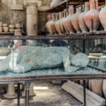 Pompeii: Small Group Tour with an Archaeologist - The Guide and the Experience