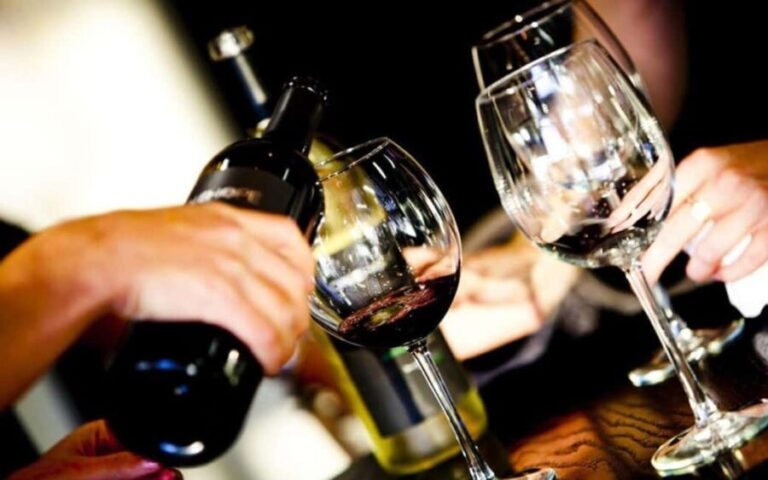 Pompeii Winery Tour, Tasting & Lunch - What We Love and What to Keep in Mind