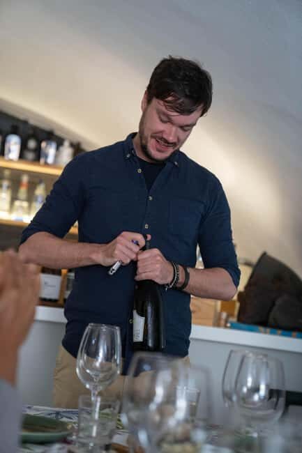 Ponta Delgada: Azorean Wines & Cheeses Pairing Experience - The Itinerary: Step-by-Step