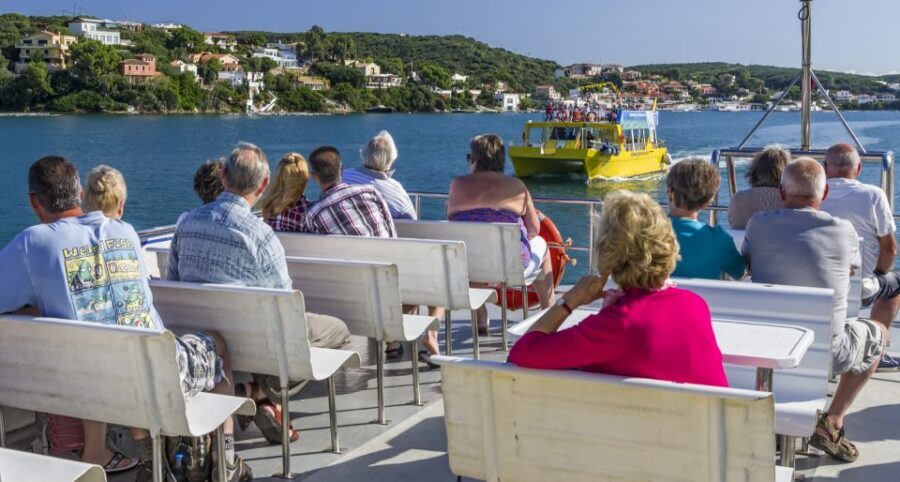 Port Mahon: 1-Hour Harbor Cruise with Underwater Views - What About the Underwater Views?