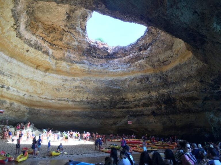 Portimao: Tour to the Benagil Cave. - Exploring the Marine Caves and Rock Formations