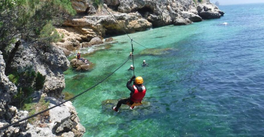 Portinho da Arrábida: Coasteering Boat Tour - What Makes the Coasteering Experience Stand Out