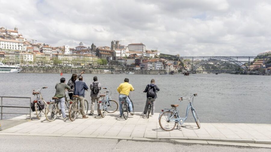 Porto: 3-Hour Bike Tour - Who is this tour best suited for?