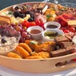 Porto: Brunch on the river Douro private - Who Will Love This Experience?