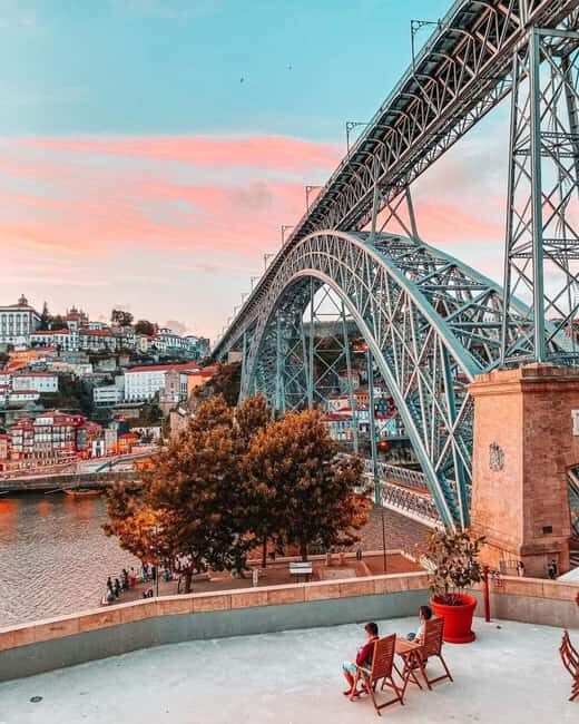 Porto City: Low-Cost Private Tour with Wine Tasting (Special Couples) - What the Tour Includes — And What Not