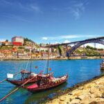 Porto: City Tour, 6 Bridges Cruise and Wine Tasting - Visiting the Port Wine Cellar