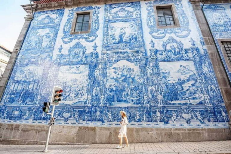 Porto City Tour: Private day tour with tickets included. - What to Expect at Each Major Stop