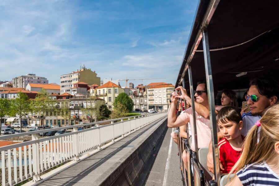 Porto: City Train Tour, River Cruise & Wine Cellar - FAQ