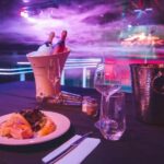 Porto: Dinner with Cabaret & Pole Shows - The Details: How the Evening is Structured