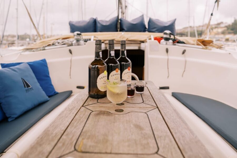 Porto: Douro river Boat tour with wine tasting (small group) - The Itinerary Breakdown