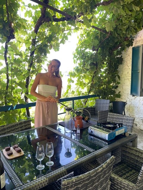 Porto: Douro Valley Wine Tour with a Sommelier & Boat Trip - The Experience in Perspective