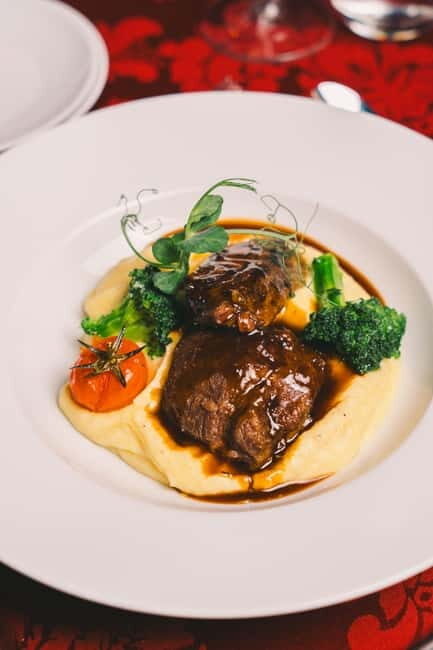 Porto: Fado Show & Dinner: A Night of Fado & Fine Dining - Who Will Love This Experience?