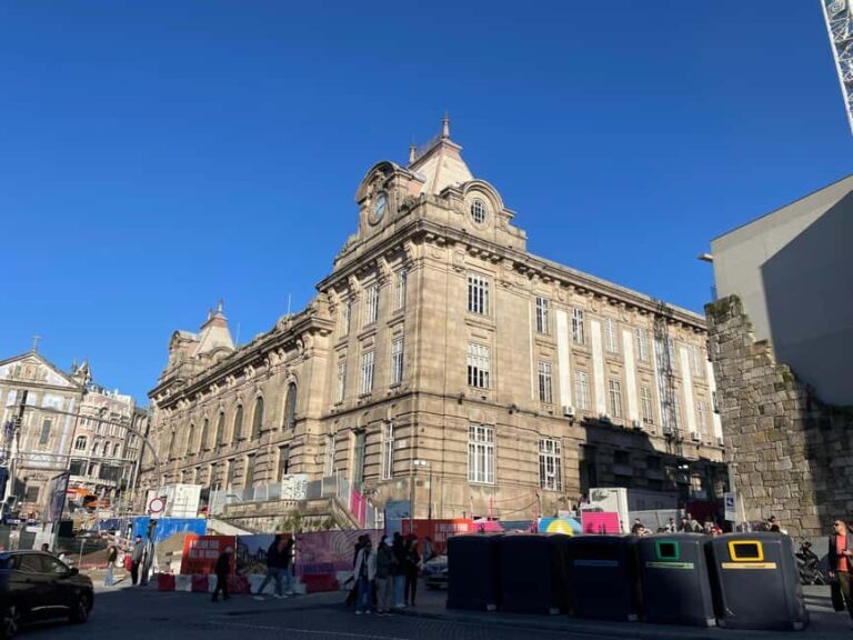 Porto: Historic Walking Tour with Local Guide - The Viewpoint at Miradouro da Vitória