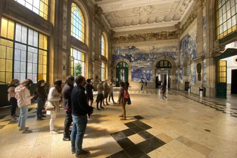 Porto: Historical Center Walking Tour - Who Should Consider This Tour?