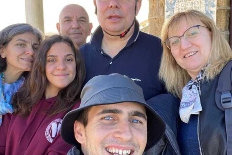 Porto : Private Custom Tour with a Local Guide - The Tour Duration and Customization