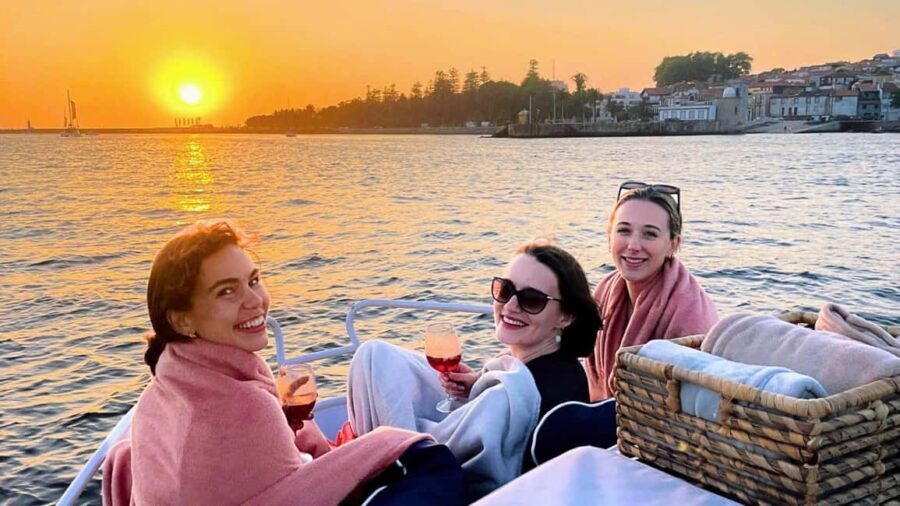 Porto: Private Douro River Cruise  6 Bridges & Sunset - The Sum Up