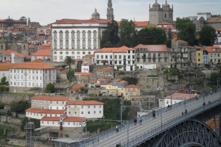 Porto Private Walking Tour with Fast Track to Lello - What Makes This Tour Stand Out?